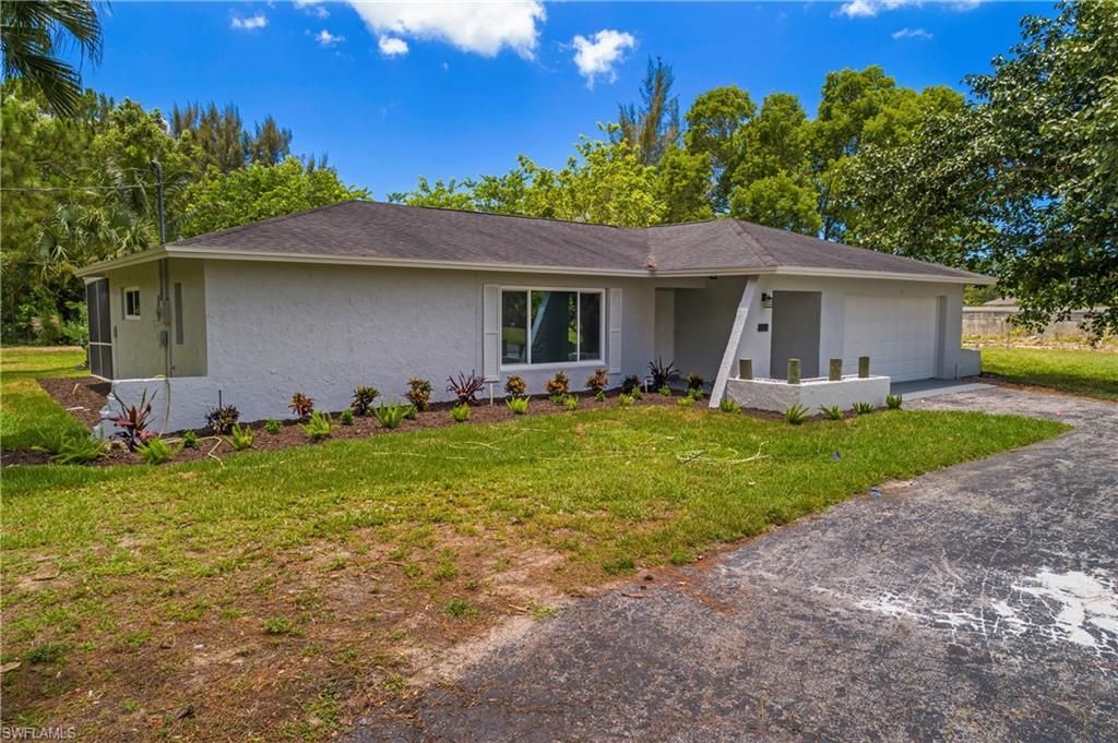 6350 Painted Leaf Ln, Naples, FL 34116 Photo