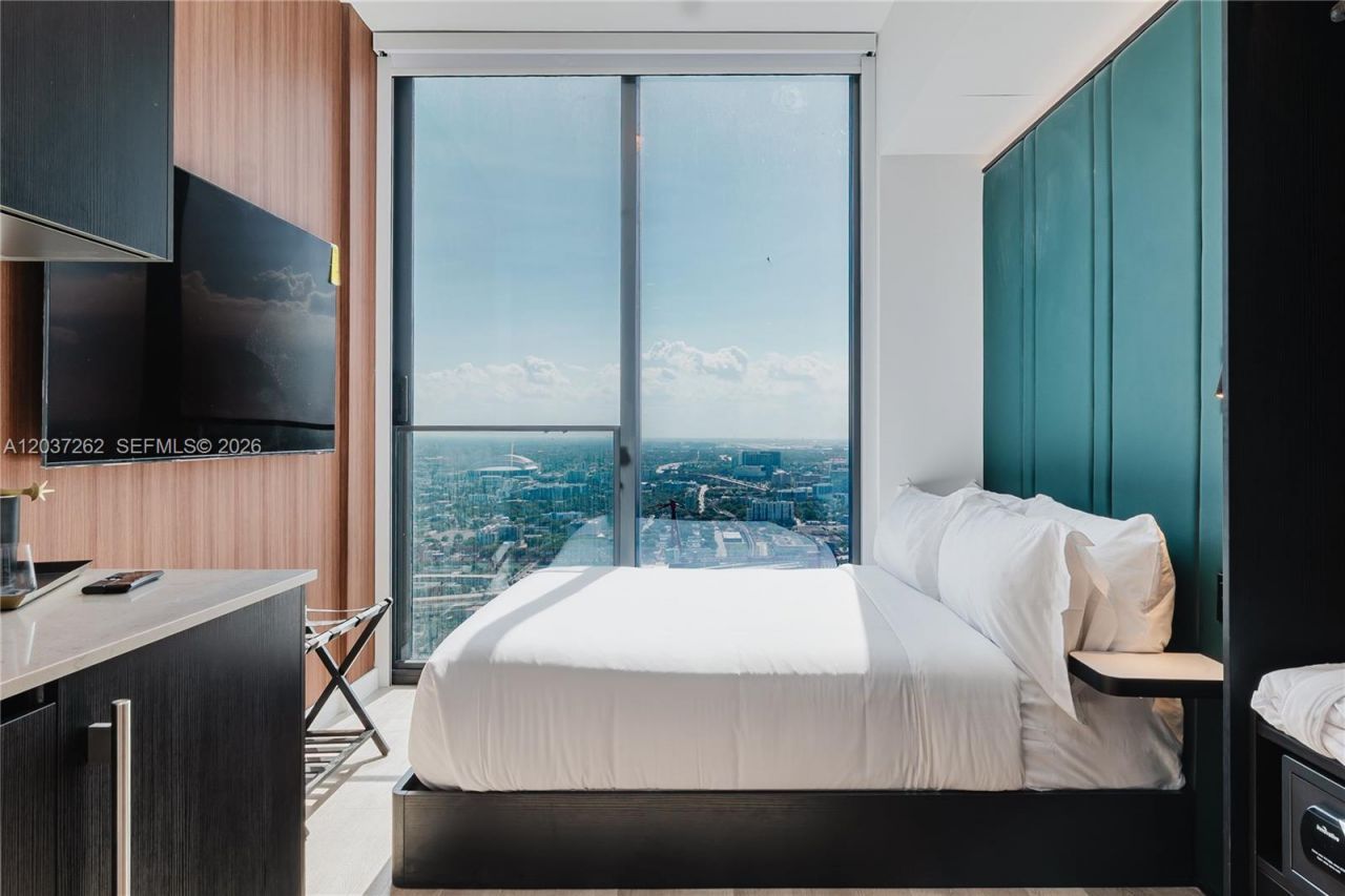 20 NE 11th St , Unit 4807B, Miami, FL 33132 Photo