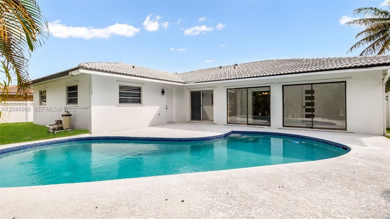 3023 NW 123rd Ave, Coral Springs, FL 33065 Photo