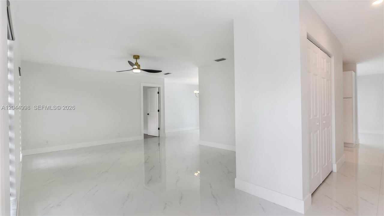 3023 NW 123rd Ave, Coral Springs, FL 33065 Photo