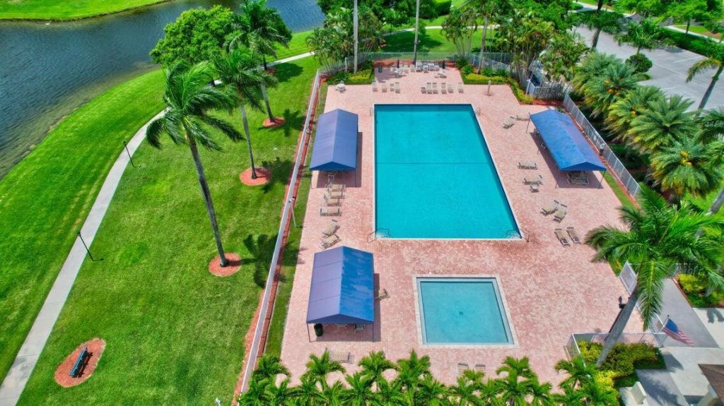 18970 Cloud Lake Circle, Boca Raton, FL 33496 Photo