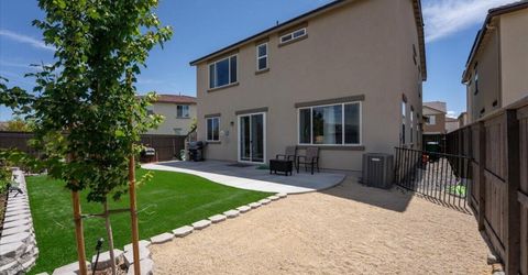 2178 Neuer Drive, Sparks, NV 89436 Photo