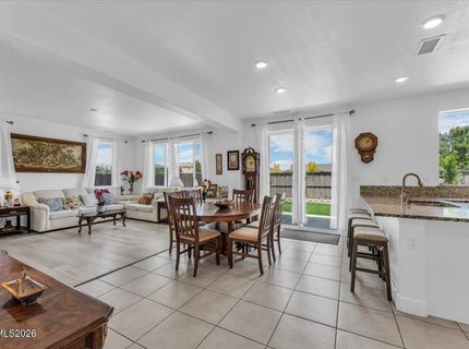 2178 Neuer Drive, Sparks, NV 89436 Photo