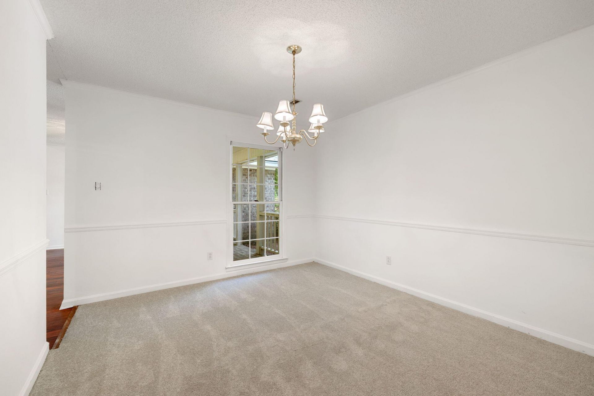 134 Cooper Circle Photo 12