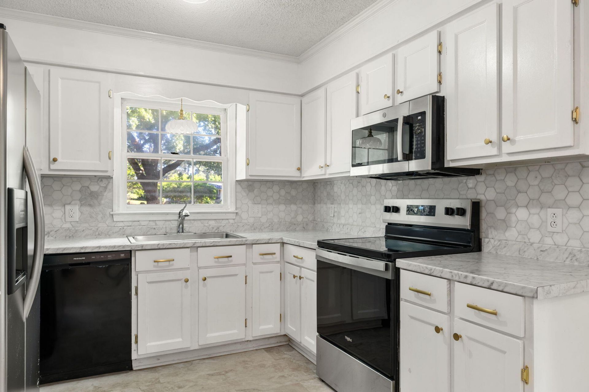 134 Cooper Circle Photo 14