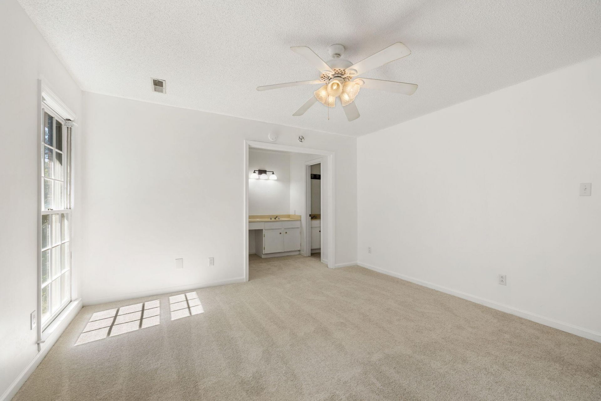 134 Cooper Circle Photo 22