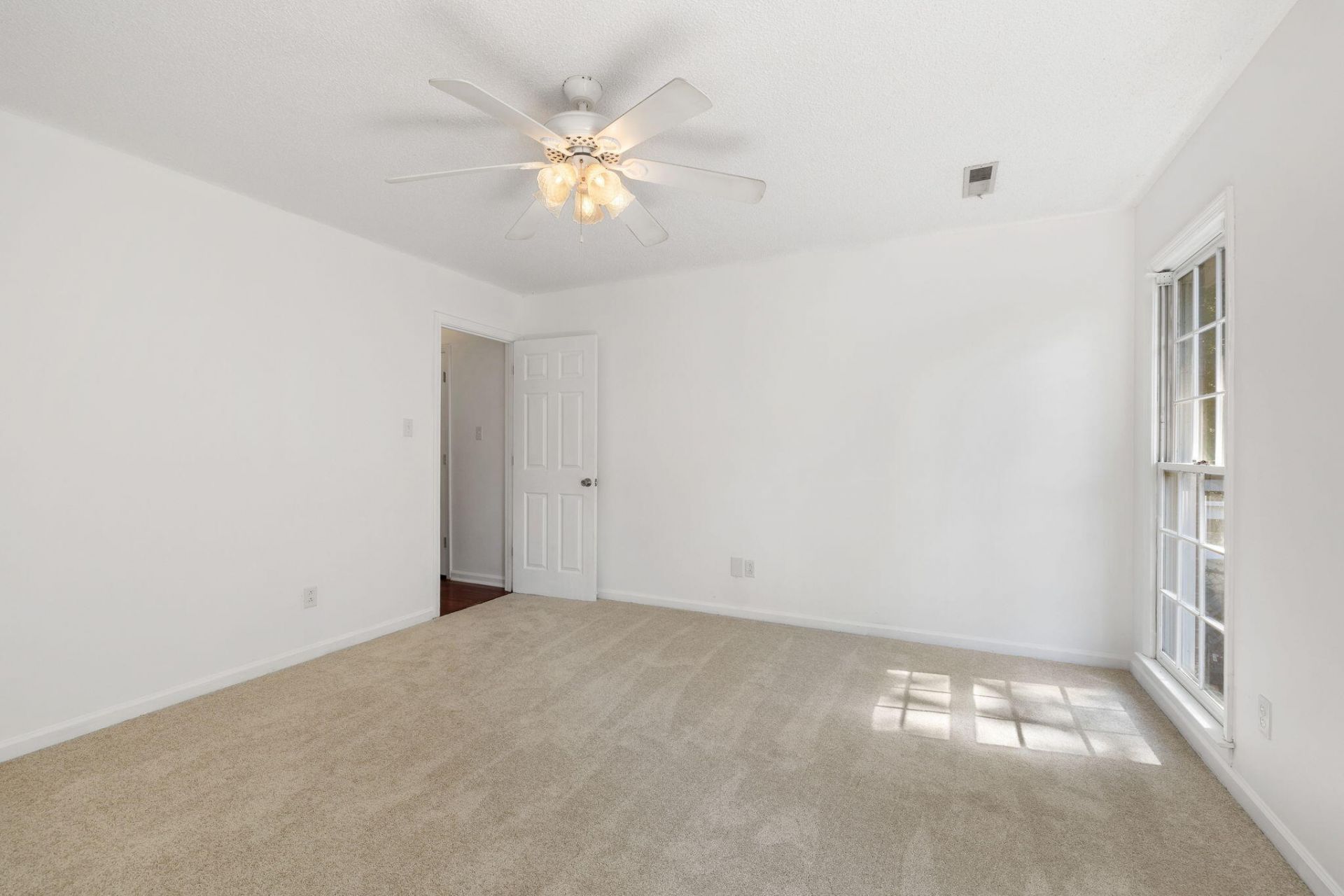134 Cooper Circle Photo 23