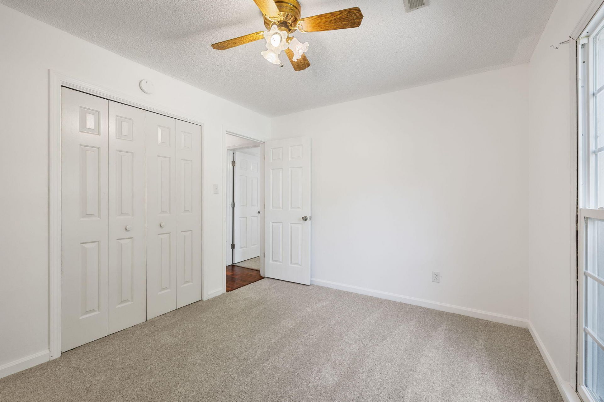 134 Cooper Circle Photo 31
