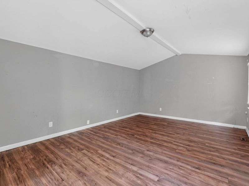 2864 E 9th Avenue , Columbus, OH 43219 Photo 11