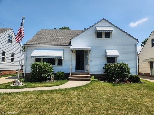 28928 Blissfield Drive, Willowick, OH 44095