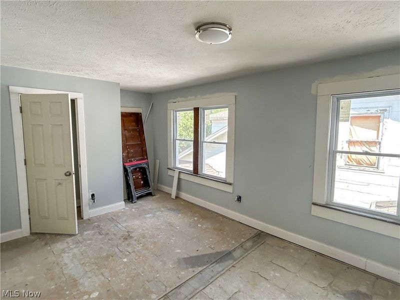 9800 Pratt Avenue, Cleveland, OH 44105 Photo 15