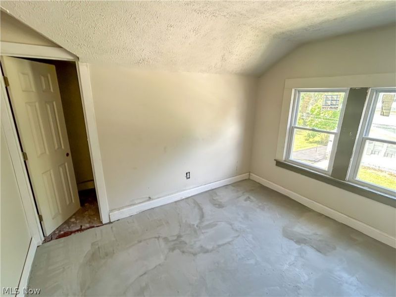 9800 Pratt Avenue, Cleveland, OH 44105 Photo 20