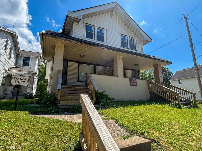 9800 Pratt Avenue, Cleveland, OH 44105 Photo 3