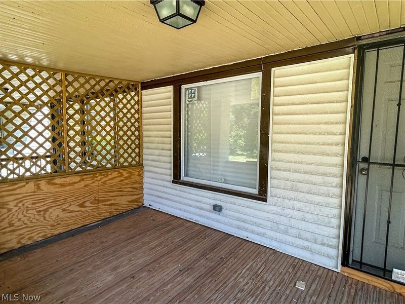 9800 Pratt Avenue, Cleveland, OH 44105 Photo 5