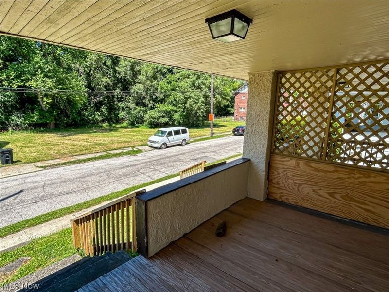 9800 Pratt Avenue, Cleveland, OH 44105 Photo 6