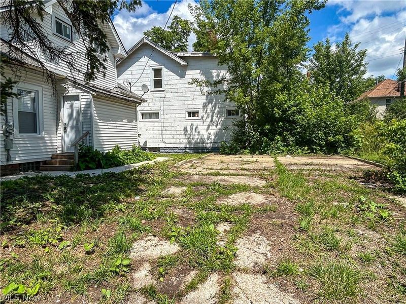9800 Pratt Avenue, Cleveland, OH 44105 Photo 9