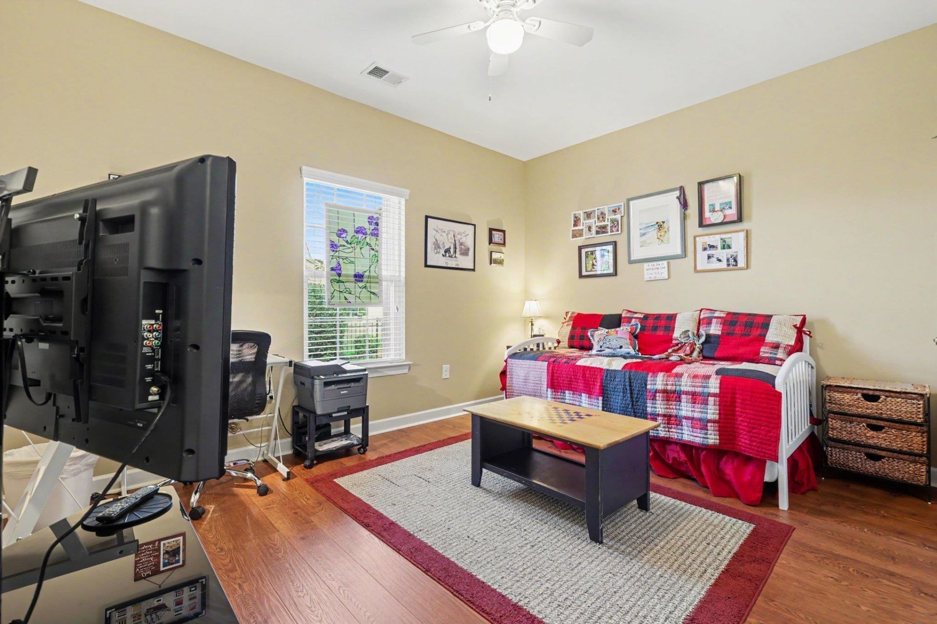 916 Ashbourn Ct. Photo 24