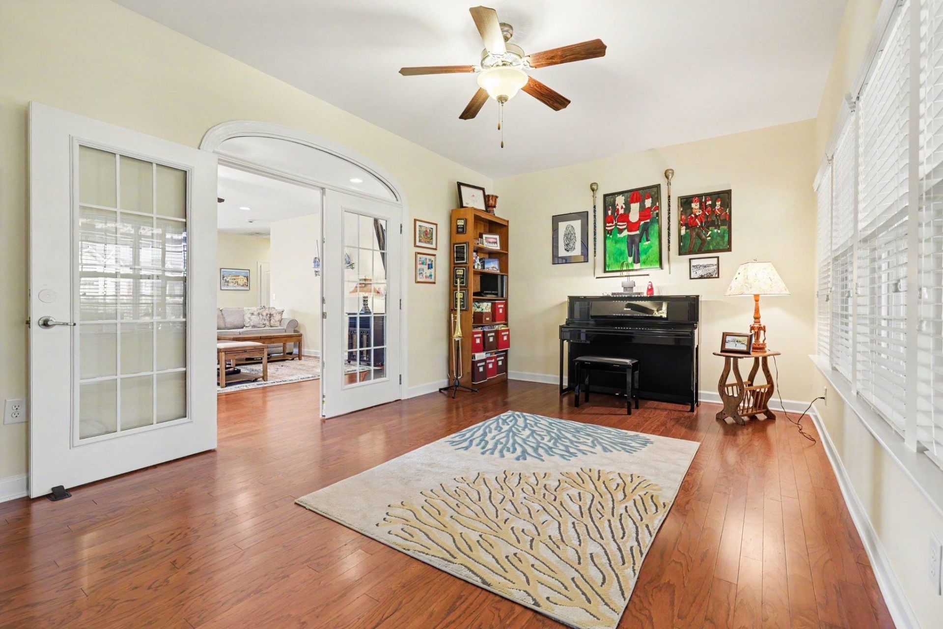 916 Ashbourn Ct. Photo 26