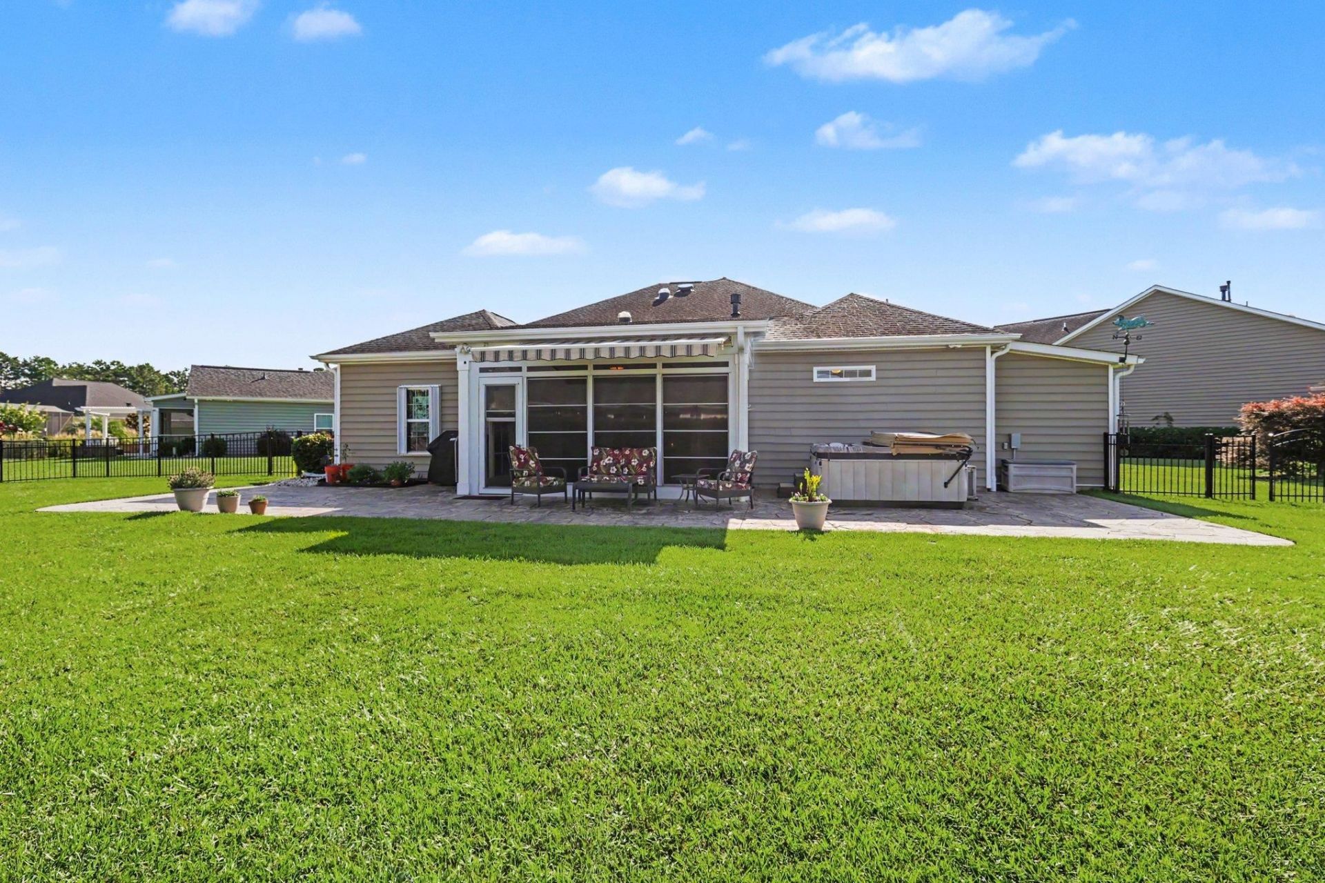 916 Ashbourn Ct. Photo 31