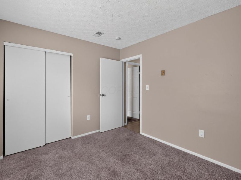 1633 E Gates Street , Columbus, OH 43206 Photo 17