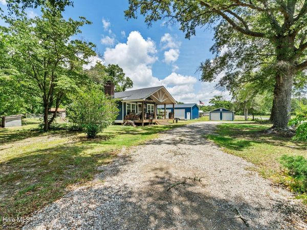 296 Middle River Road NE, Supply, NC 28462