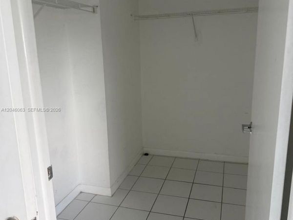 21 E 3rd St , Unit 405, Hialeah, FL 33010