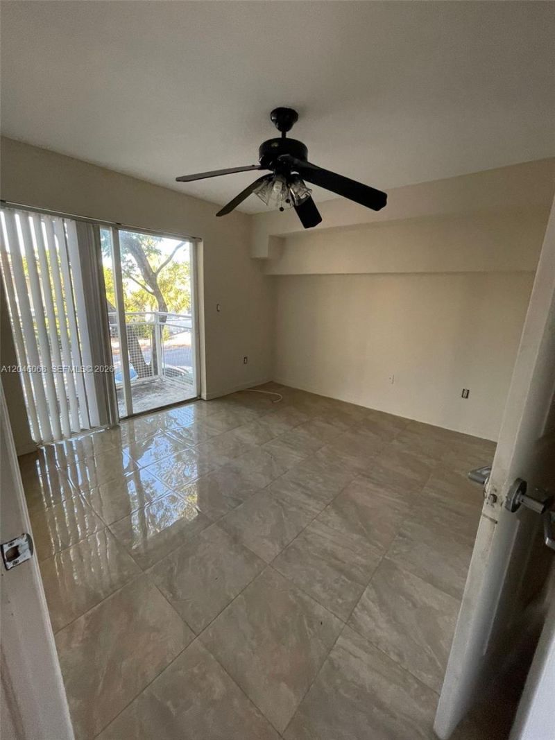 630 85th St , Unit 102, Miami Beach, FL 33141 Photo