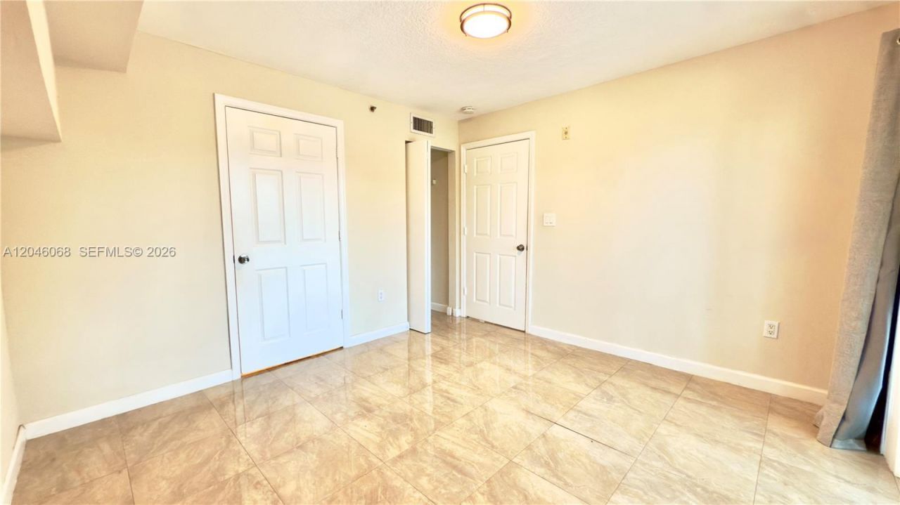630 85th St , Unit 102, Miami Beach, FL 33141 Photo