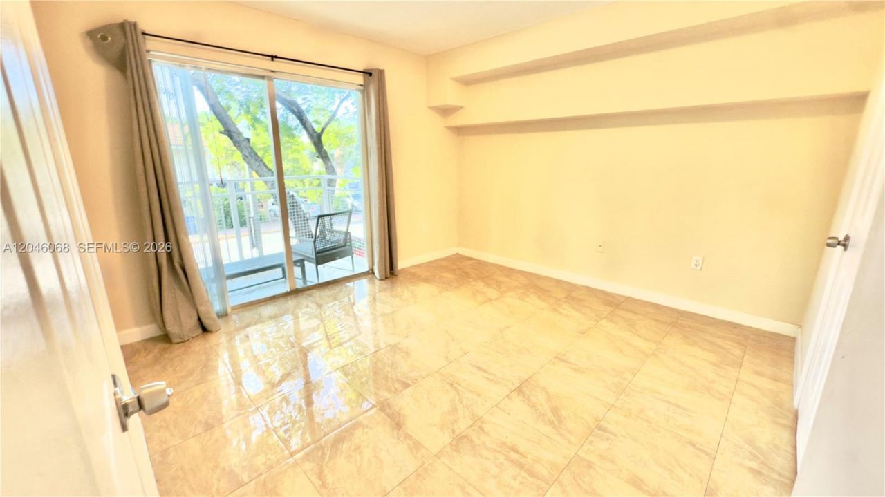 630 85th St , Unit 102, Miami Beach, FL 33141 Photo