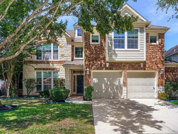 2985 Prairie BLF, Seguin, TX 78155