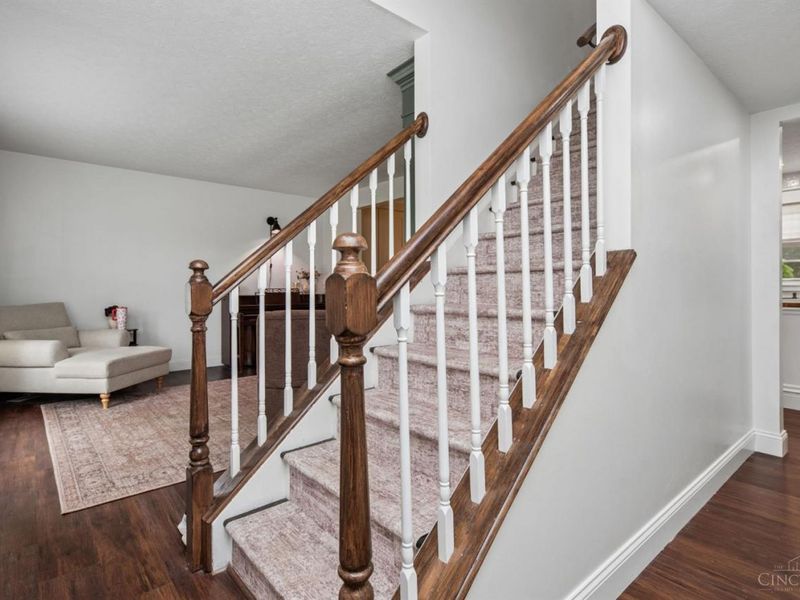 4634 Laurel View Drive, Union Twp, OH 45244 Photo 5