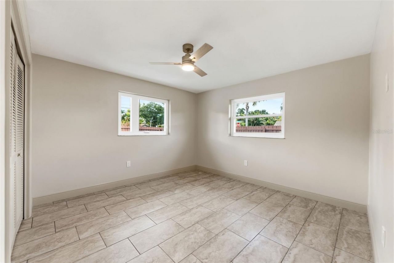 10711 Francis Ln, Largo, FL 33774 Photo
