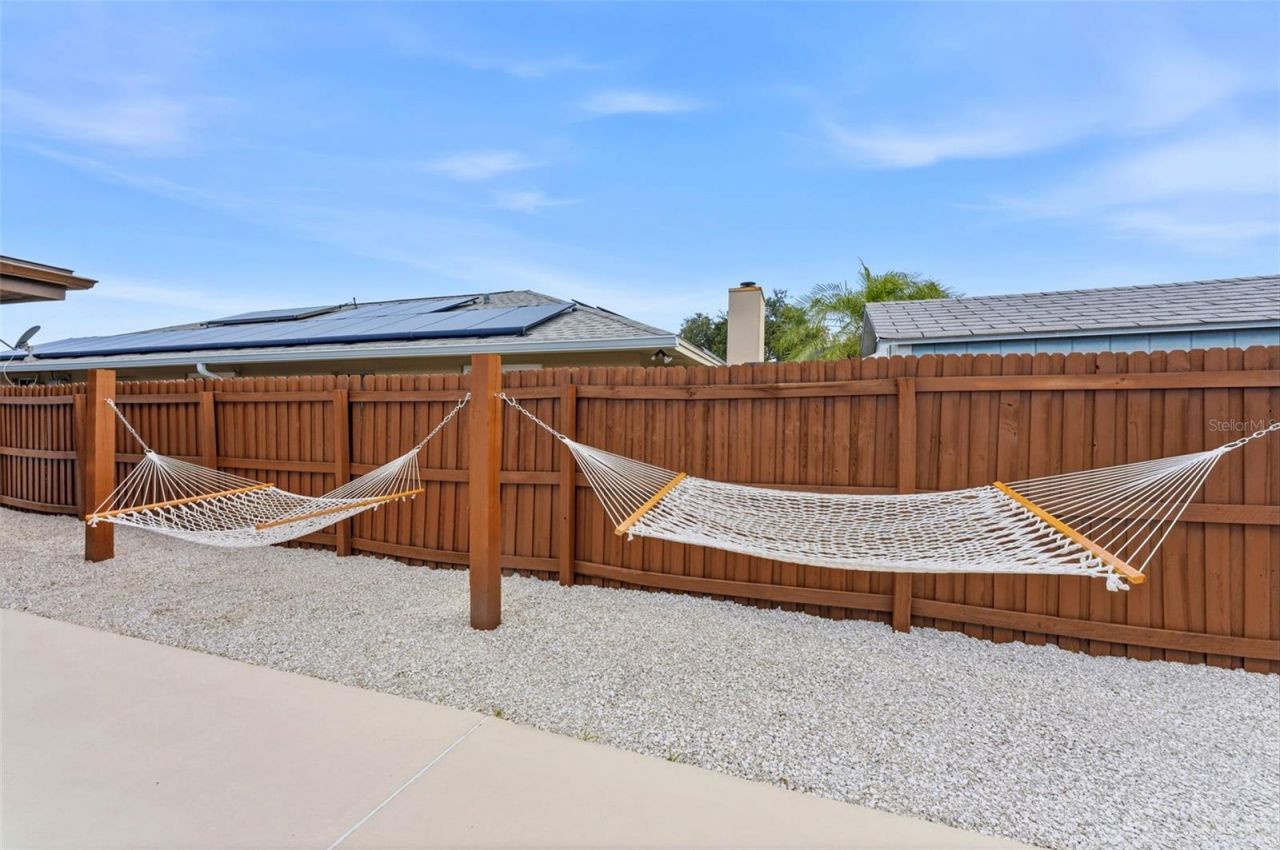 10711 Francis Ln, Largo, FL 33774 Photo
