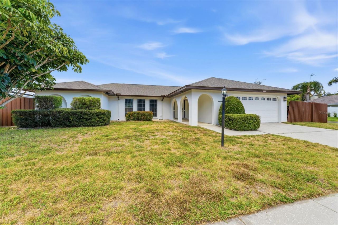 10711 Francis Ln, Largo, FL 33774 Photo