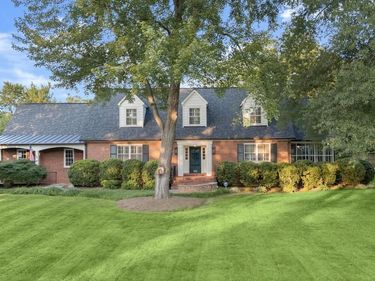 9305 MAIN STREET, MANASSAS, VA 20110