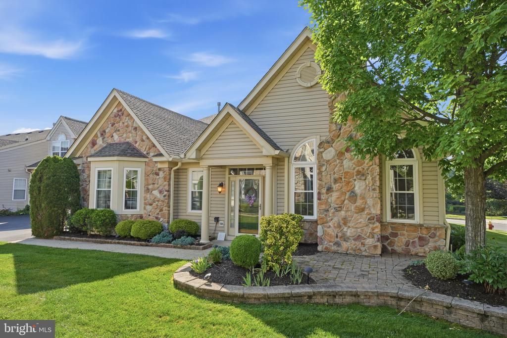 629 BELLFLOWER ROAD , LANGHORNE, PA 19047