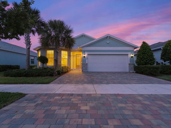 10454 SW Captiva Drive, Port St. Lucie, FL 34987