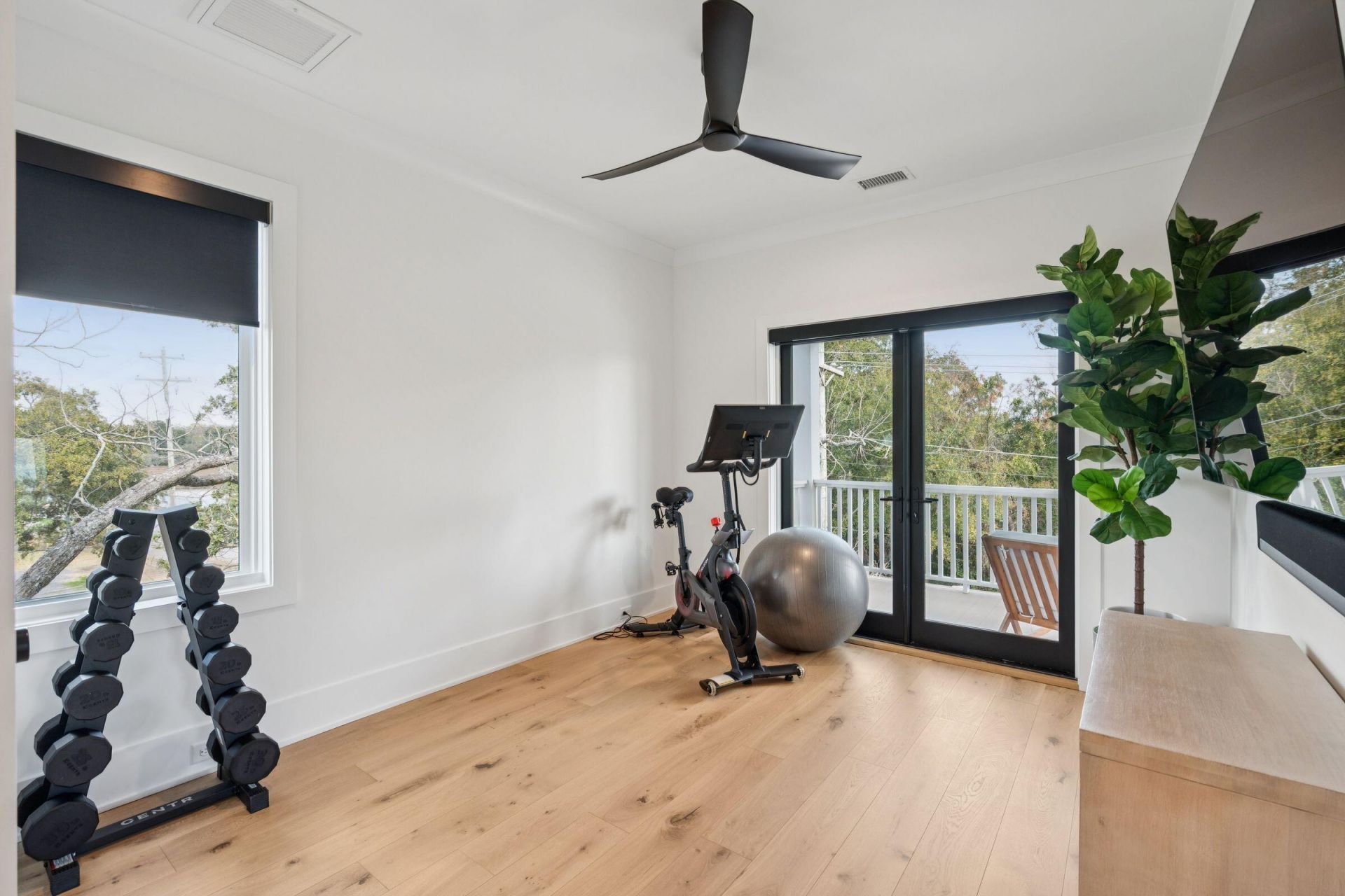 121 Simmons Street Photo 46