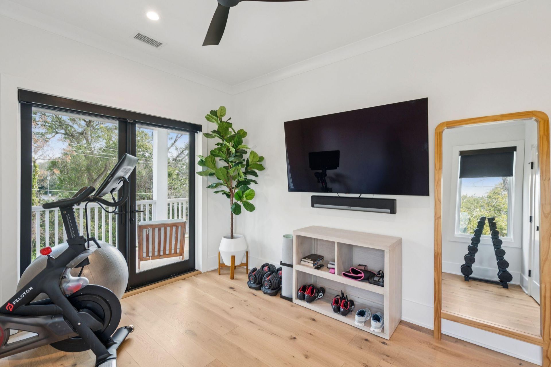 121 Simmons Street Photo 47