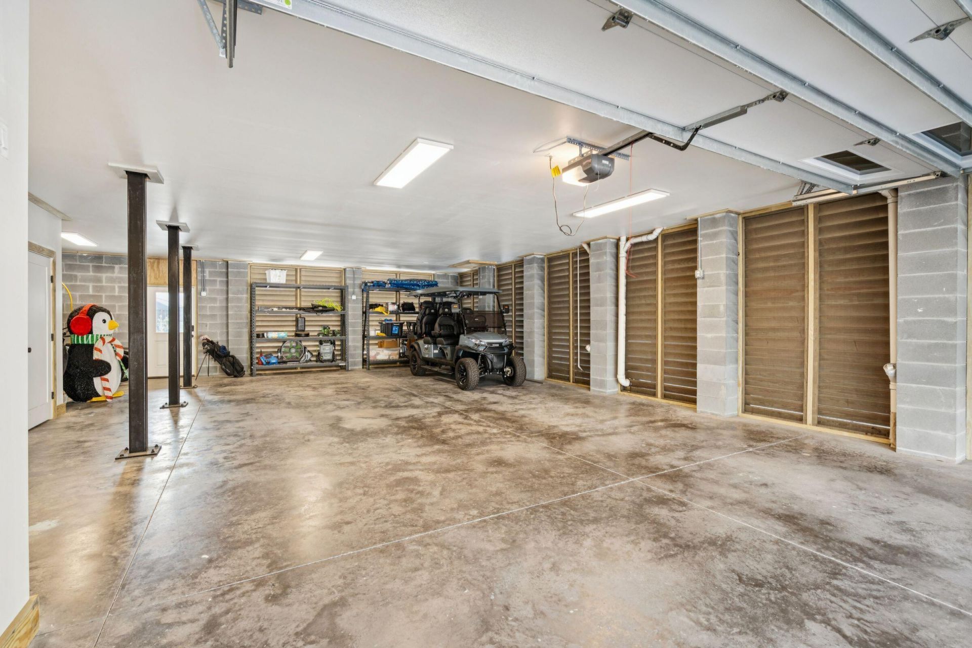 121 Simmons Street Photo 57