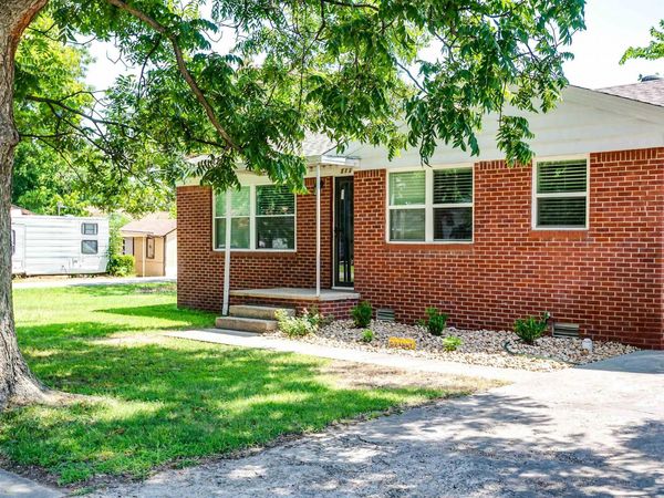 513 N 7th Street, Paragould, AR 72450