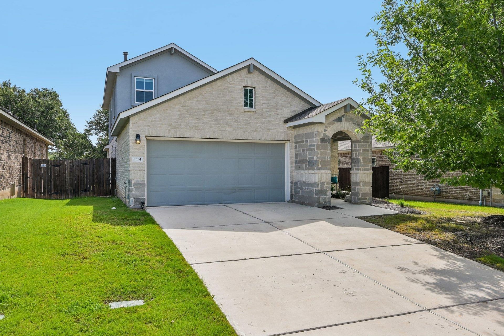 2324 Singletree Bnd, Georgetown, TX 78628 Main Photo