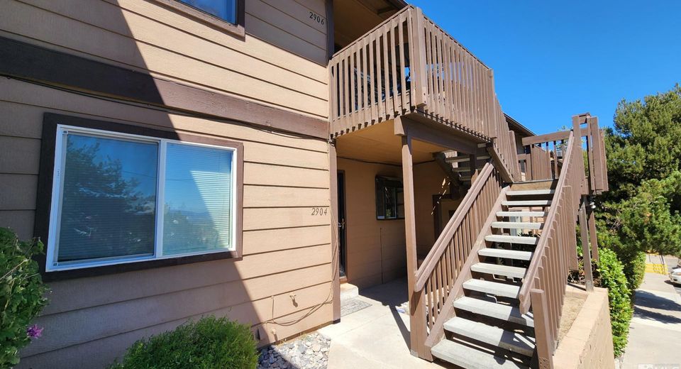 2904 Tierra Verde, Reno, NV 89512 Photo