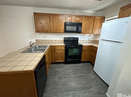 2904 Tierra Verde, Reno, NV 89512 Photo