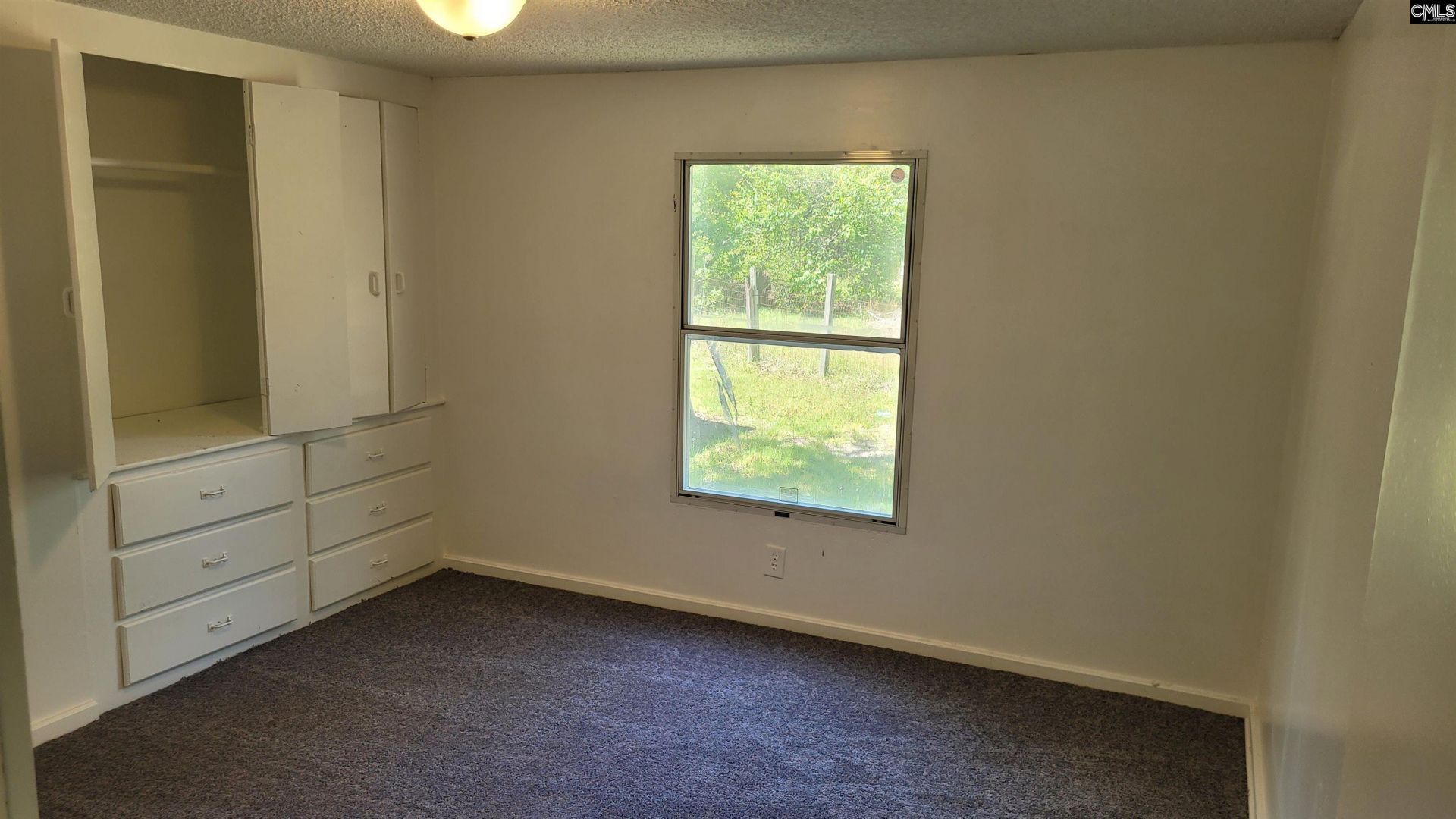 1422, 1428 Marcellus Road  Photo 19