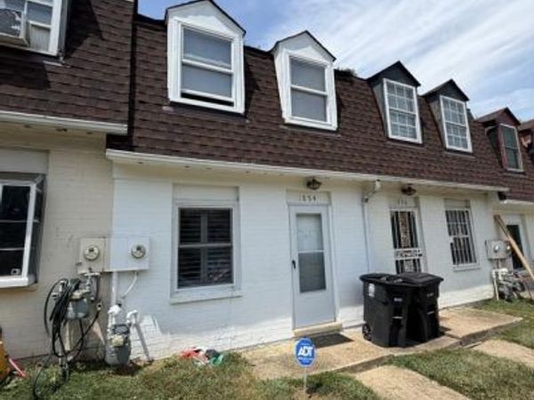 1854 DUTCH VILLAGE, Unit 270, HYATTSVILLE, MD 20785