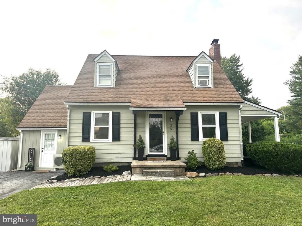 29 WASHINGTON LANE , COATESVILLE, PA 19320