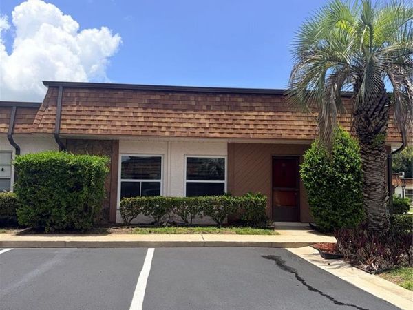 6050 CHESHAM DRIVE , Unit 5, NEW PORT RICHEY, FL 34653
