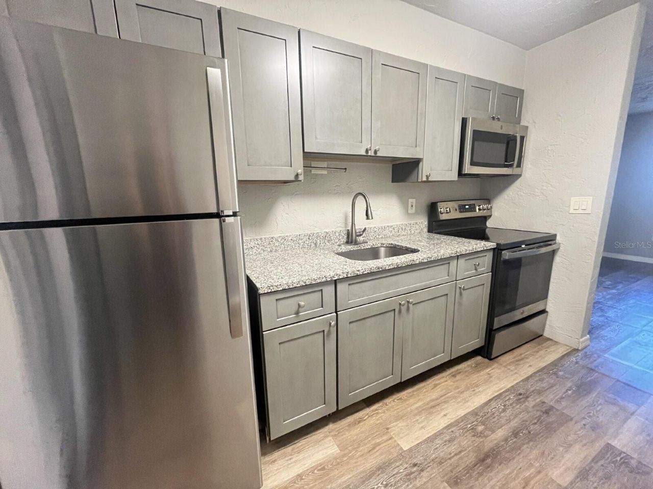 2519 9th Avenue W, Unit 2, Bradenton, FL 34205 Photo