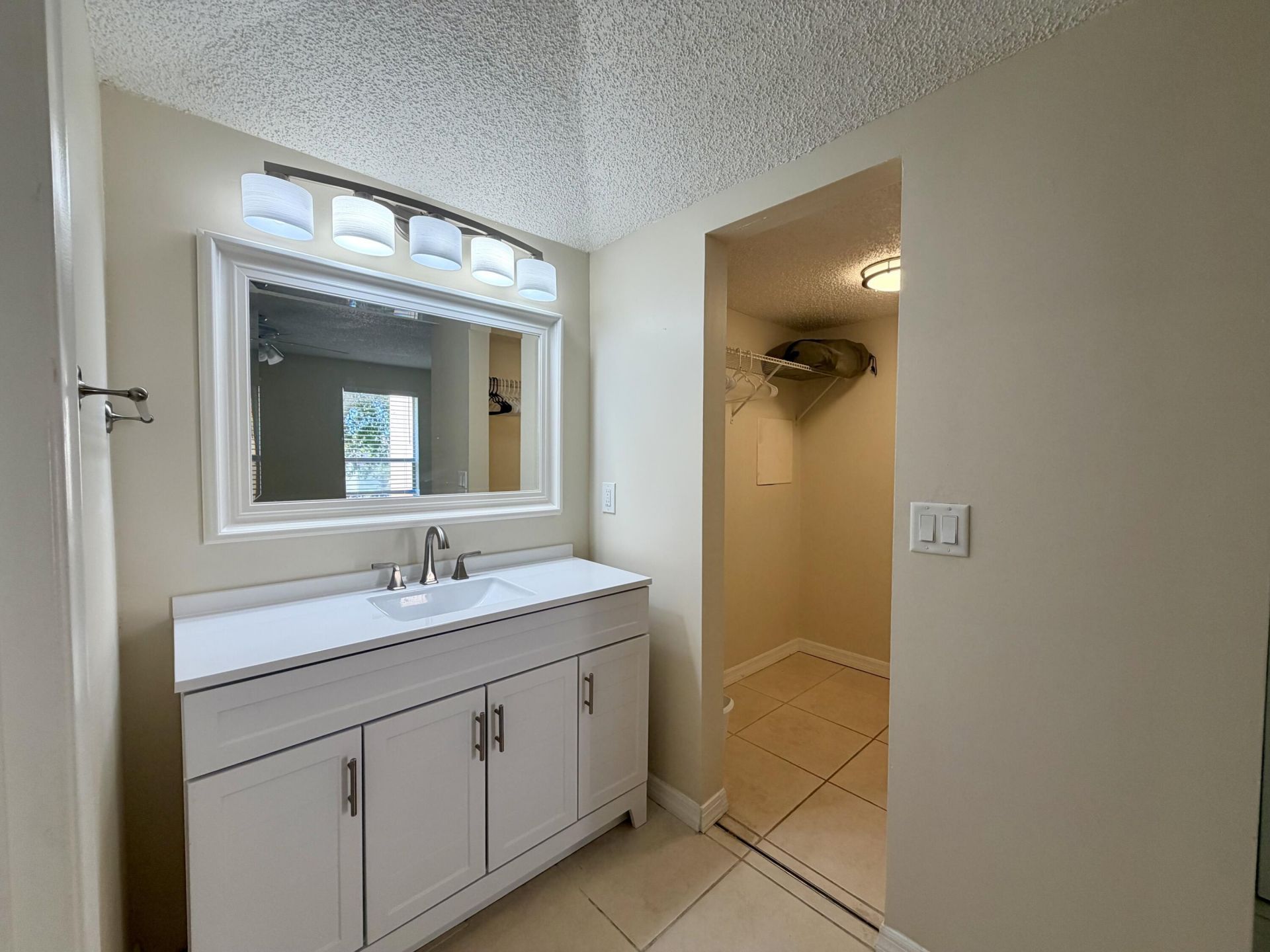 2800 Fiore Way, Unit 201, Delray Beach, FL 33445 Photo